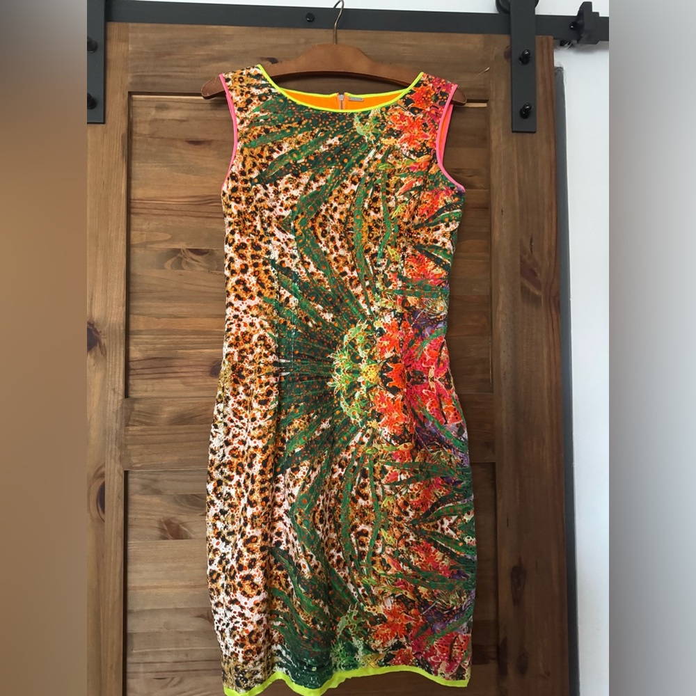 Elie Tahari tropical print Claudia dress size 6